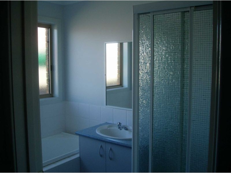 21 Genoa Way, Cranbourne West VIC 3977