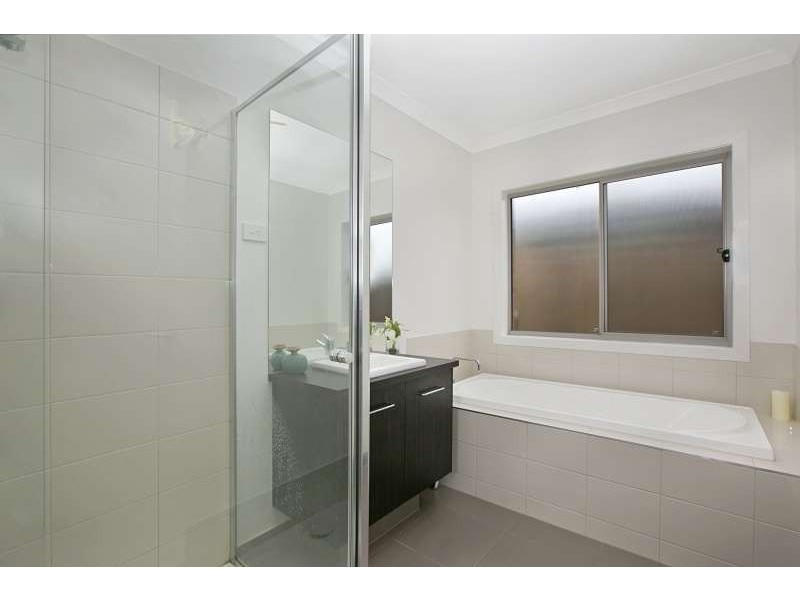 14 Teviot Street, Clyde VIC 3978