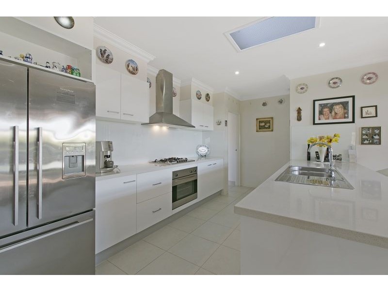 40 Cresthaven Boulevard, Berwick VIC 3806