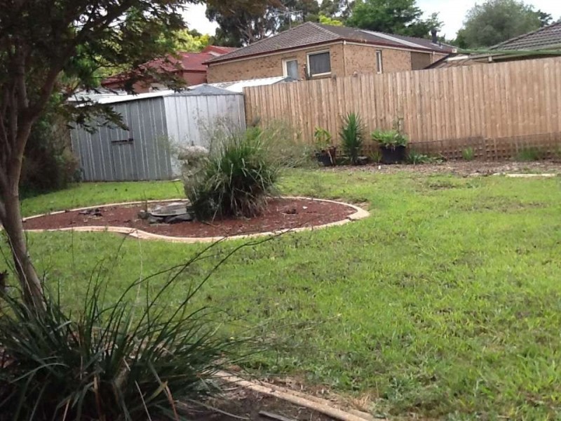 14 Leonard Court, Berwick VIC 3806