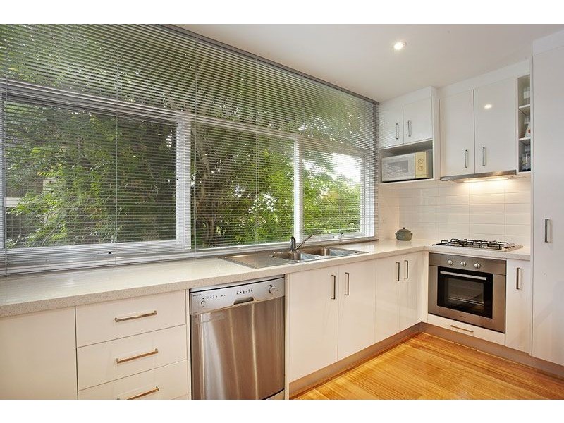 15/38 Waterloo Cres, St Kilda VIC 3182