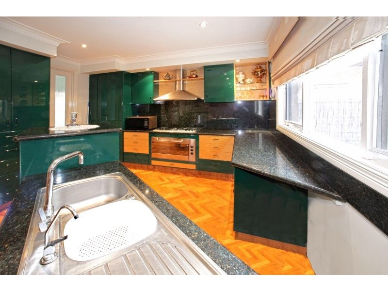 1/15 Fitzgibbon Crescent, Caulfield North VIC 3161