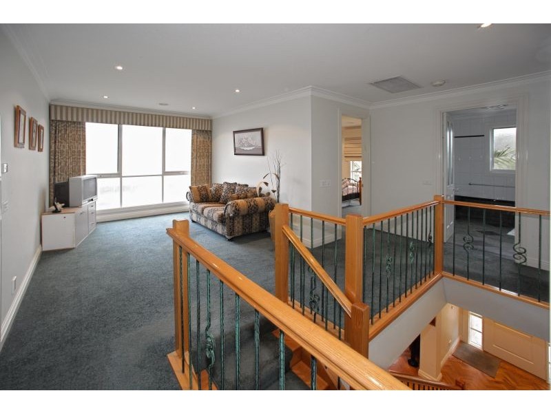 1/15 Fitzgibbon Crescent, Caulfield North VIC 3161