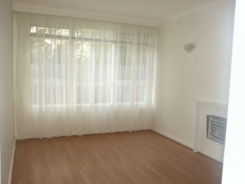 9/12 St Huberts Road, Carnegie VIC 3163