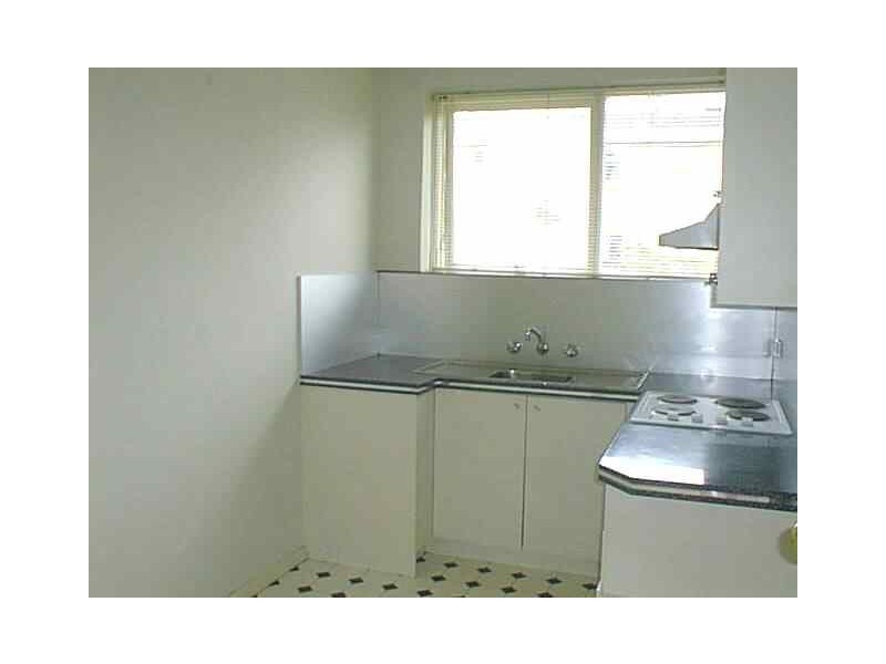 9/106 Alexandra Street, St Kilda East VIC 3183