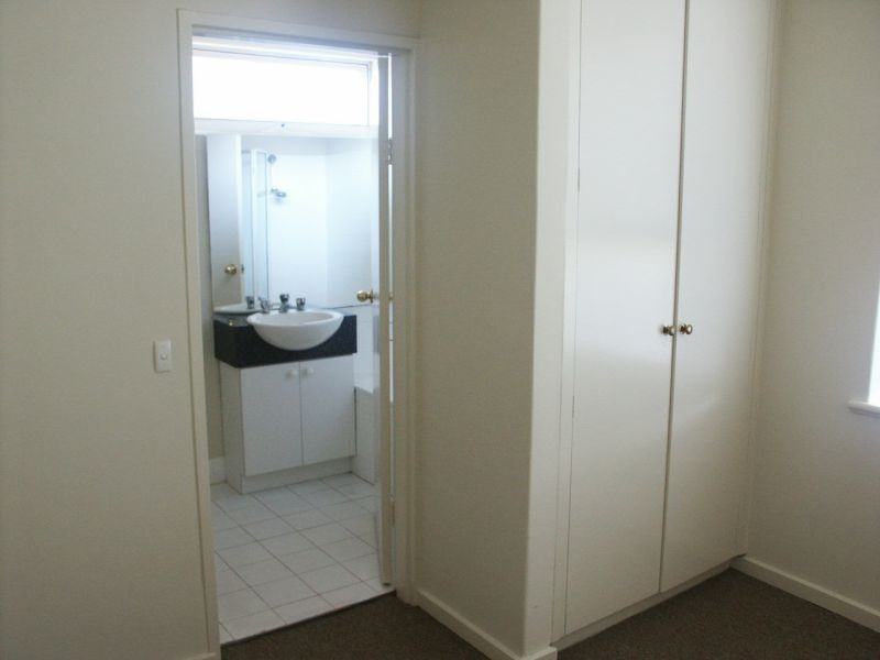 9/106 Alexandra Street, St Kilda East VIC 3183