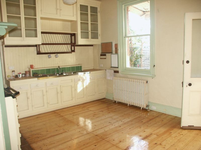 17 Chanak Street, Malvern East VIC 3145