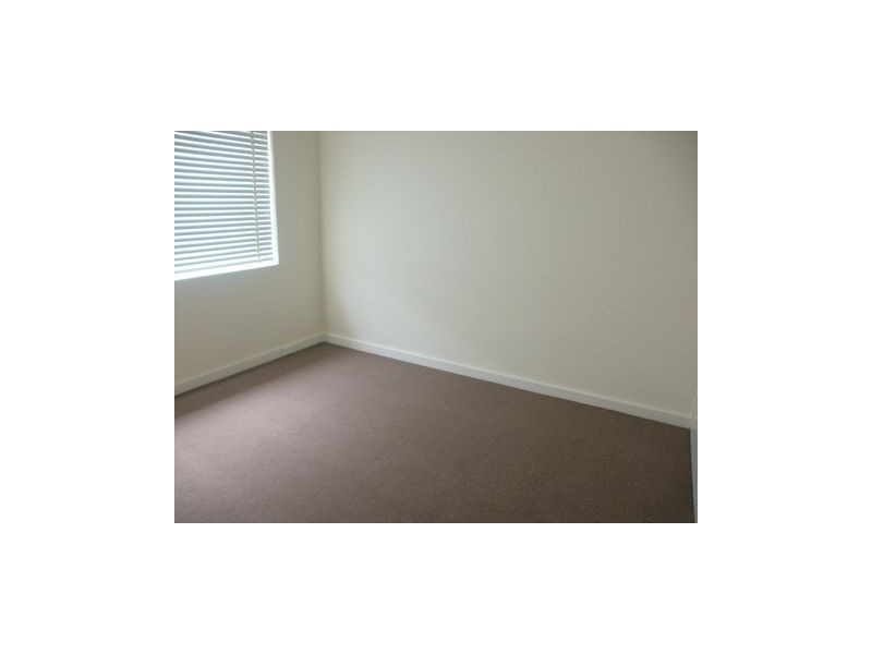 6/4 Fiona Court, St Kilda East VIC 3183