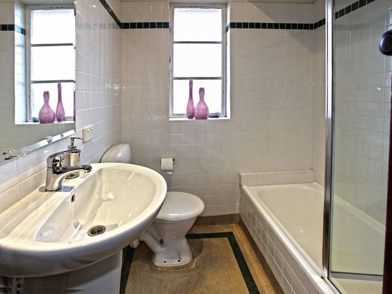 6/203 Brighton Road, Elwood VIC 3184