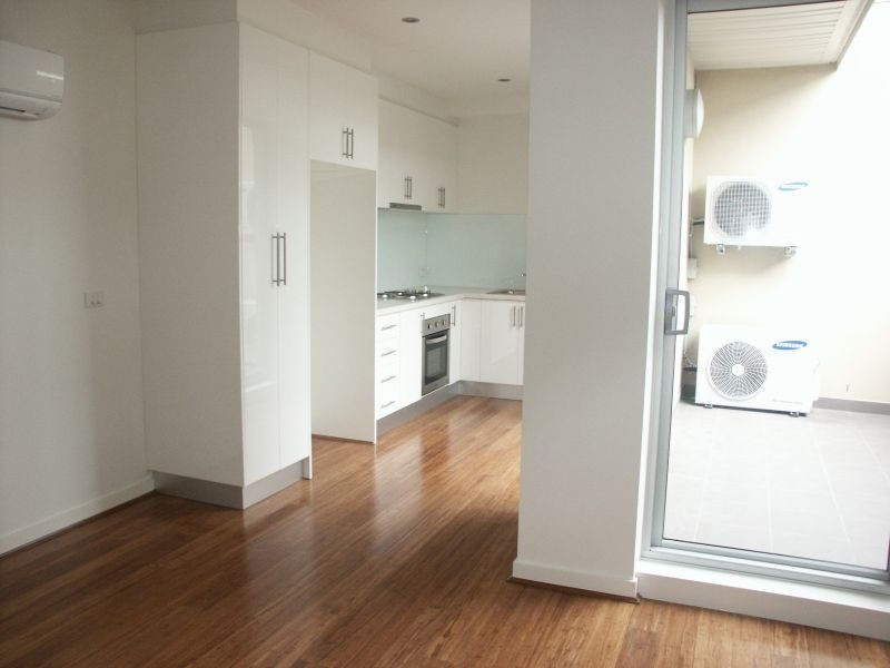 8/388 Dandenong Road, Caulfield North VIC 3161