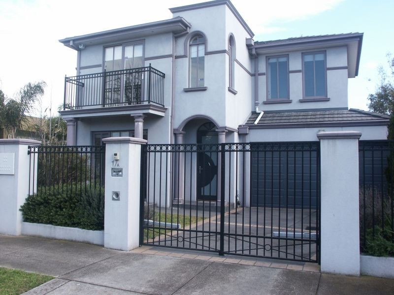 1/1 Percival Street, Brighton East VIC 3187