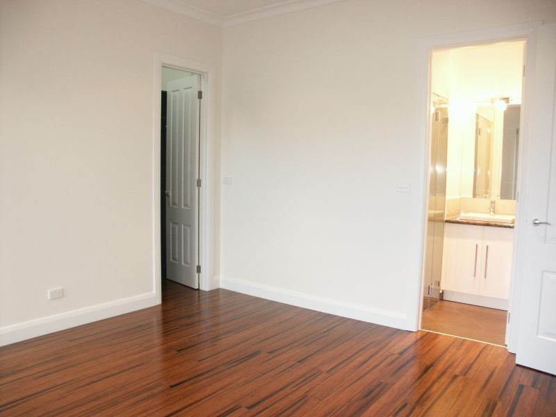 23 Beddoe Avenue, Brighton East VIC 3187