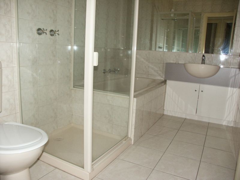 2/14 Heatherbrae Avenue, Caulfield South VIC 3162