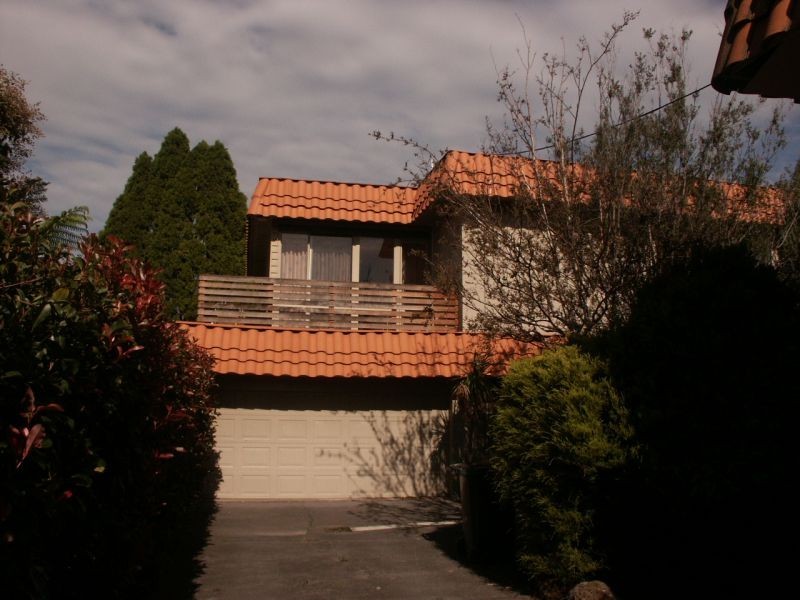 2/5 Sylverly Grove, Caulfield VIC 3162