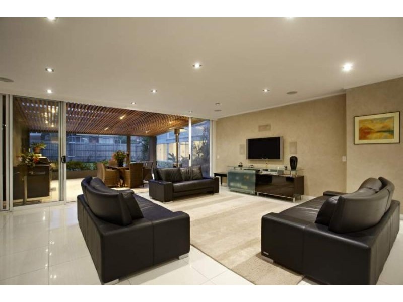 4 Muntz Street, Caulfield North VIC 3161