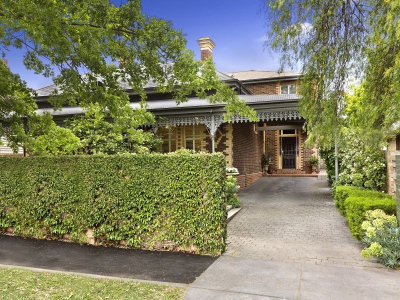 27 Beaconsfield Road, Hawthorn East VIC 3123