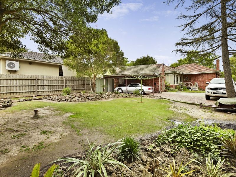 144 Thames Street, Box Hill North VIC 3129