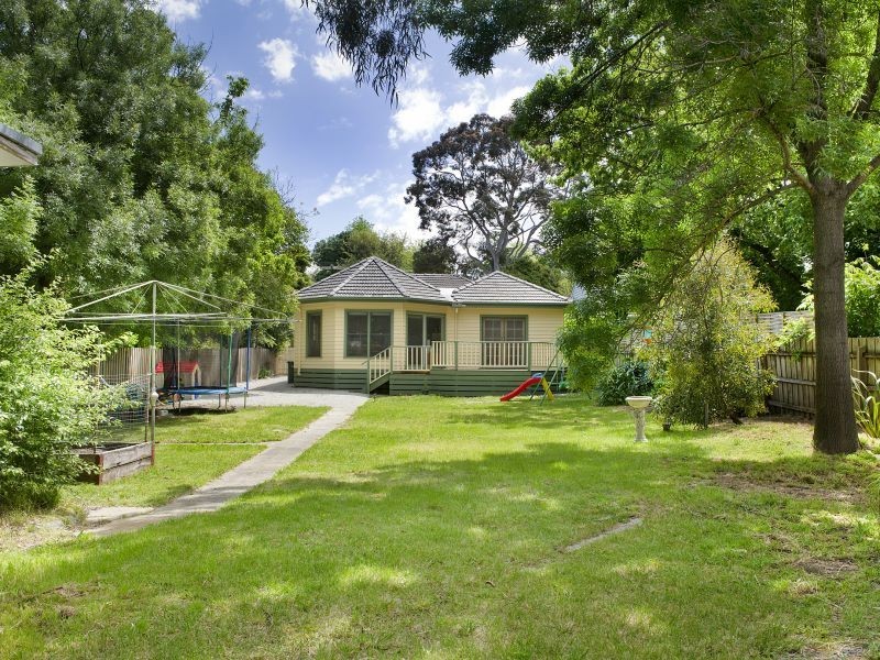 43 Kitchener Street, Box Hill South VIC 3128
