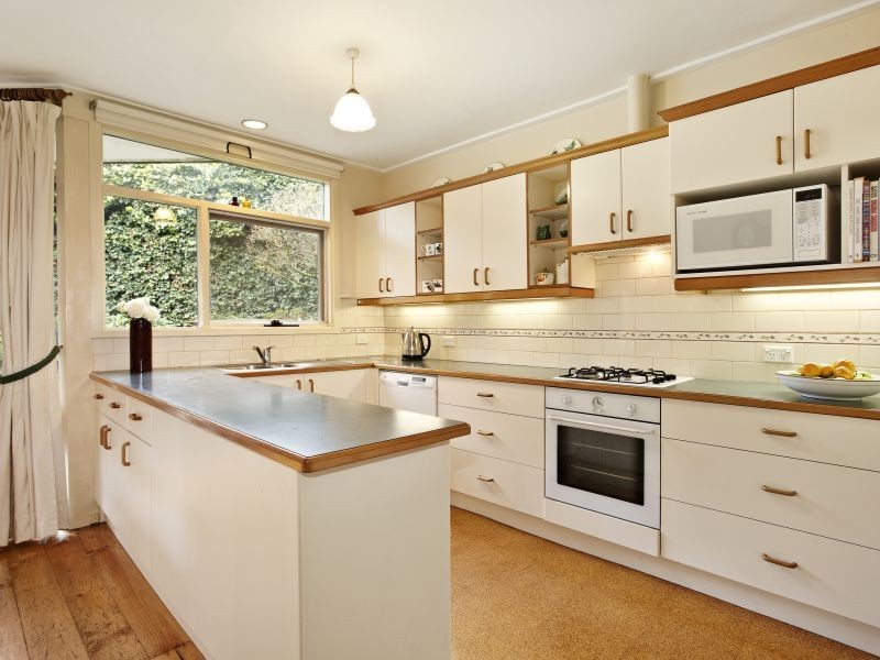 116 Warrigal Road, Camberwell VIC 3124