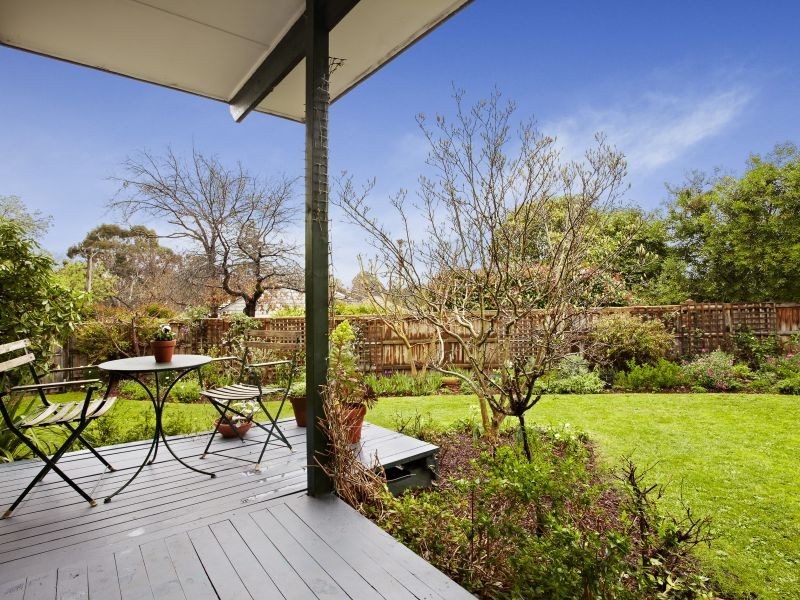 116 Warrigal Road, Camberwell VIC 3124