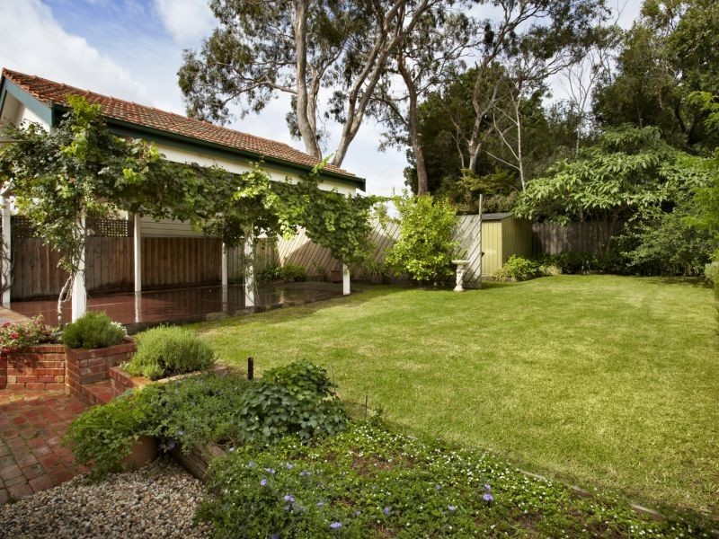 52 Cooloongatta Road, Camberwell VIC 3124