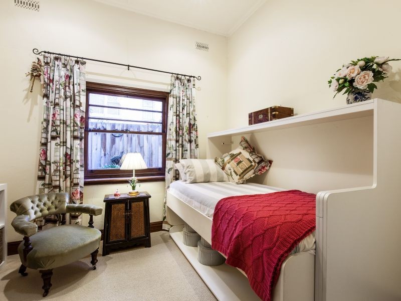 12 Crellin Grove, Camberwell VIC 3124