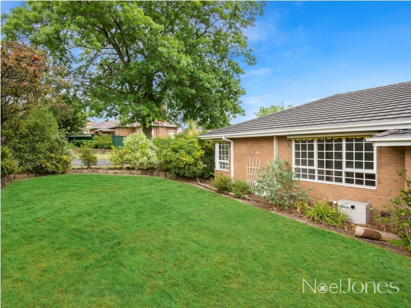 2/210 Warrigal Road, Camberwell VIC 3124