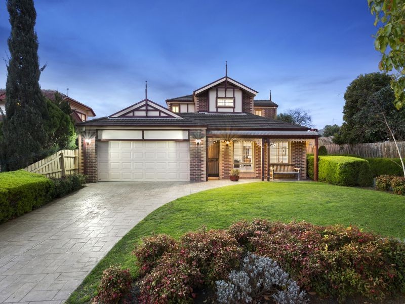 17 Tyne Street, Camberwell VIC 3124