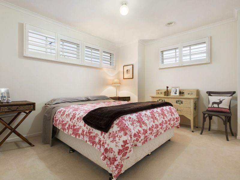 17 Tyne Street, Camberwell VIC 3124