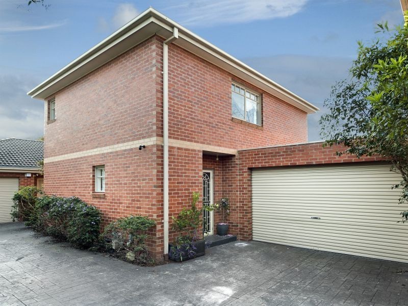 2/11 Wilmot Street, Malvern East VIC 3145