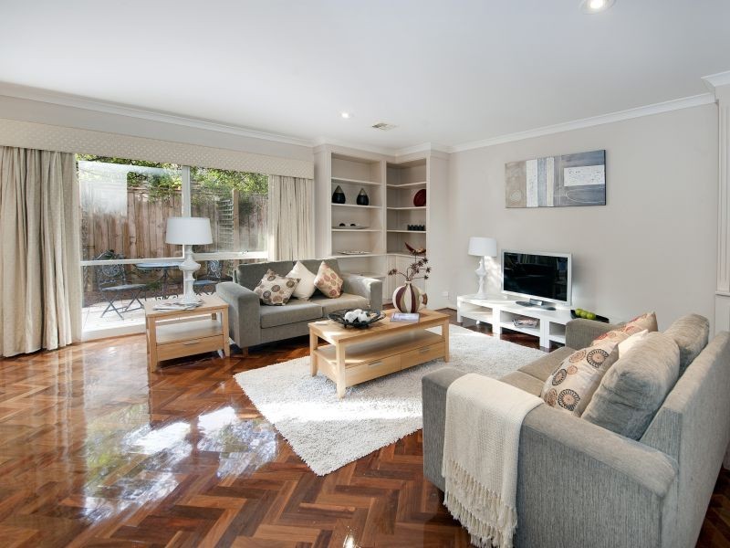 2/11 Wilmot Street, Malvern East VIC 3145