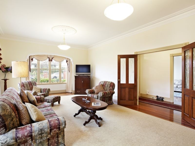 12 Laxdale Road, Camberwell VIC 3124