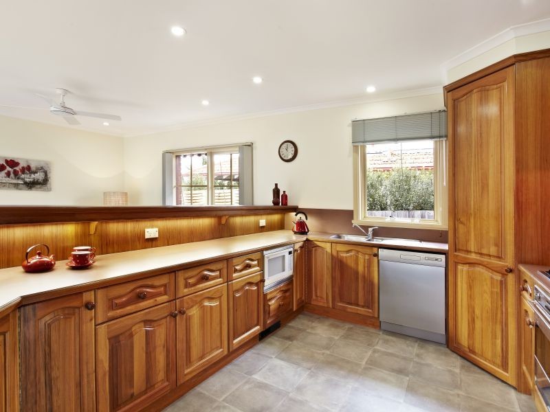 12 Laxdale Road, Camberwell VIC 3124