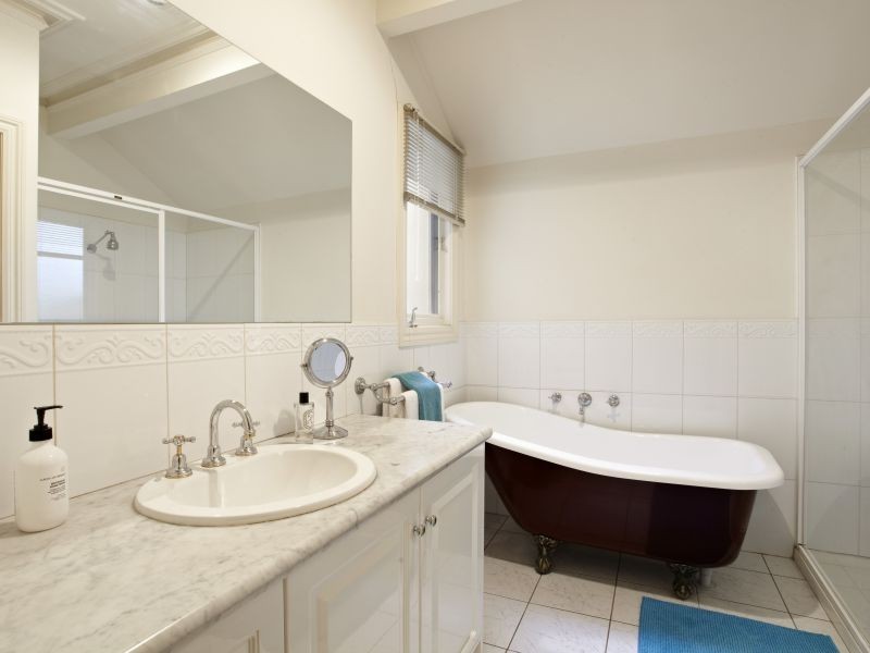 1 Florence Road, Surrey Hills VIC 3127