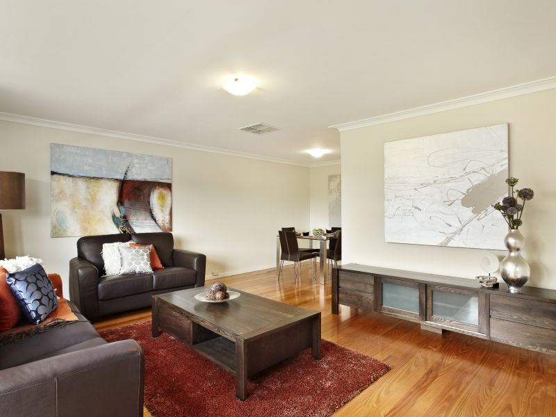2/33 Donna Buang Street, Camberwell VIC 3124