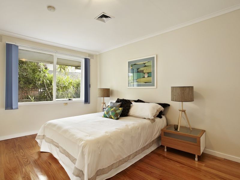 2/33 Donna Buang Street, Camberwell VIC 3124
