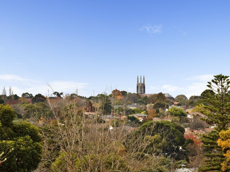 2/33 Donna Buang Street, Camberwell VIC 3124