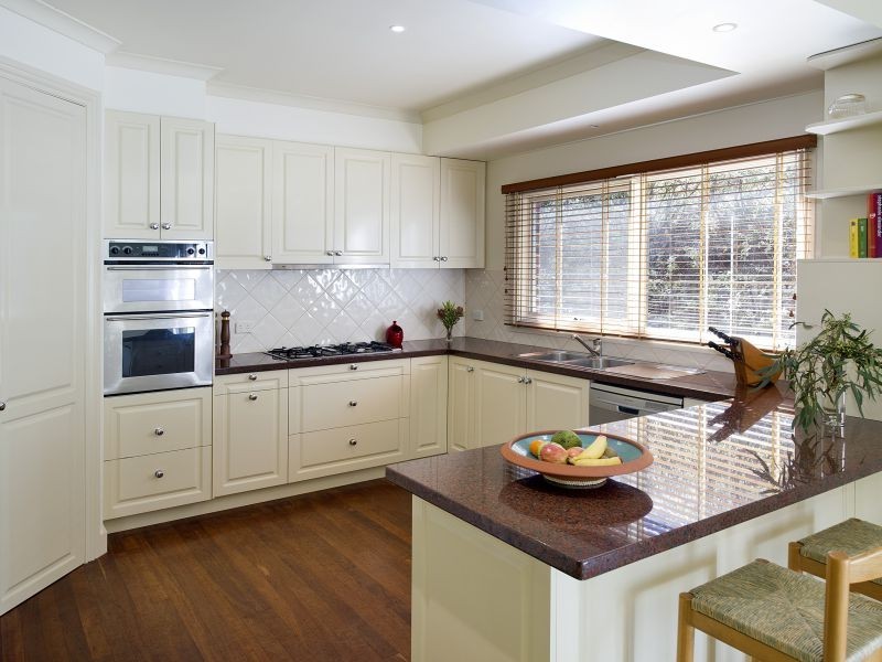 80 Murray Drive, Burwood VIC 3125