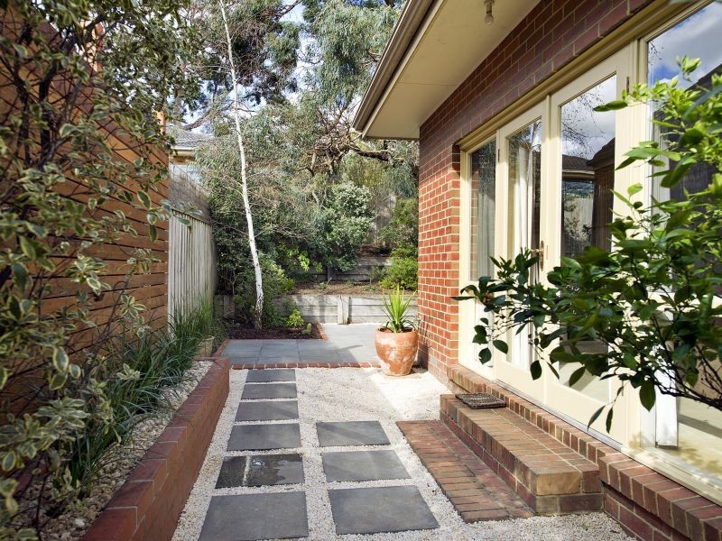 80 Murray Drive, Burwood VIC 3125