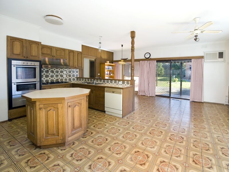 92 Durham Road, Surrey Hills VIC 3127