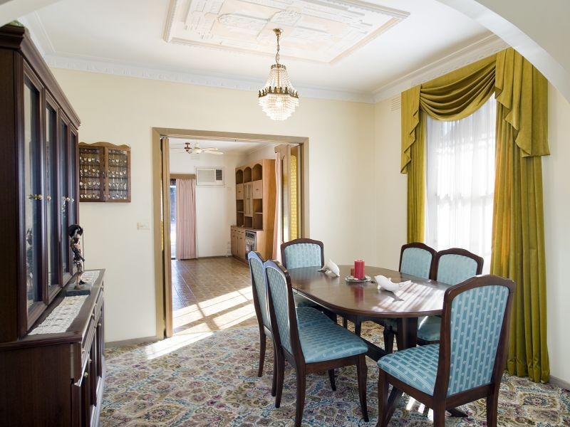 92 Durham Road, Surrey Hills VIC 3127