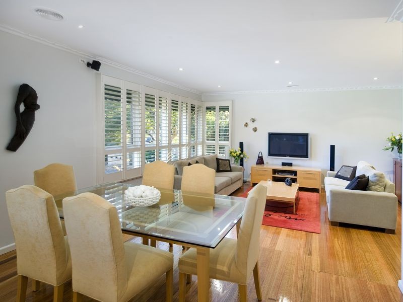 1/4 Fordham Avenue, Camberwell VIC 3124
