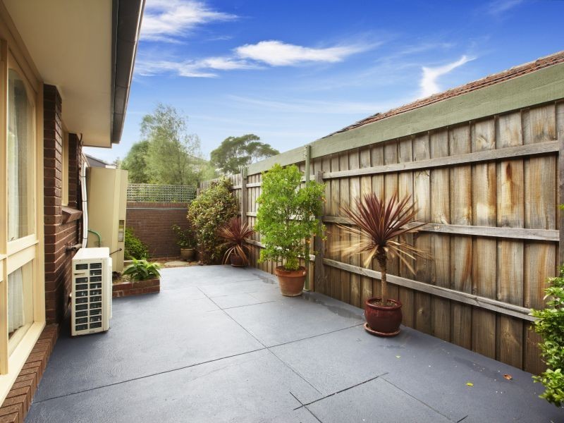 2/37 Iris Road, Glen Iris VIC 3146