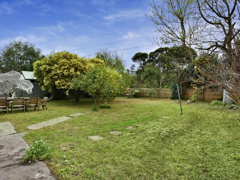 53 Gardiner Parade, Glen Iris VIC 3146