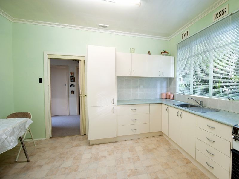 2 Kildare Street, Burwood VIC 3125