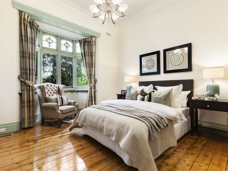 24 Royal Crescent, Camberwell VIC 3124