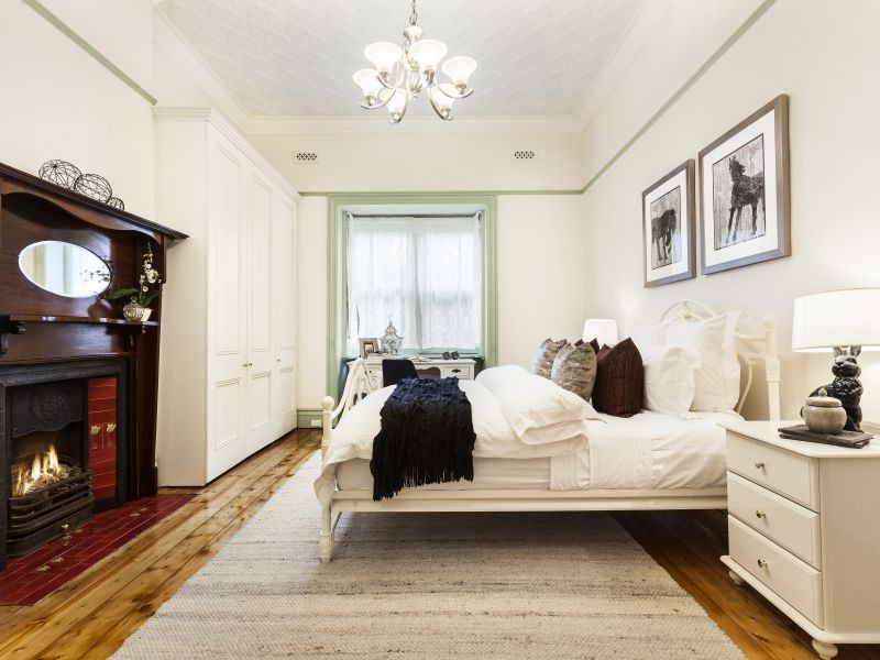 24 Royal Crescent, Camberwell VIC 3124