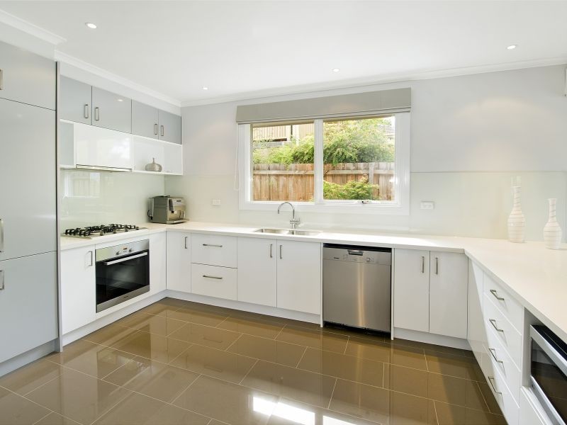 18 Fairfield Avenue, Camberwell VIC 3124