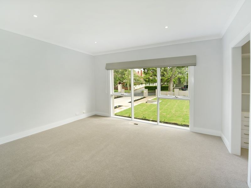 18 Fairfield Avenue, Camberwell VIC 3124