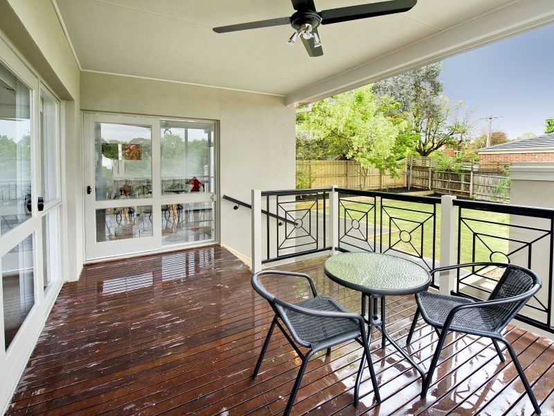 18 Fairfield Avenue, Camberwell VIC 3124